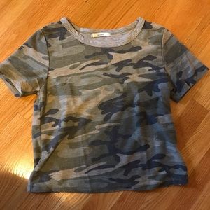 Acemi Camo Short Sleeve Crop Top
